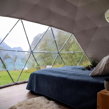 Olden Glamping - One With Nature سترين المظهر الخارجي الصورة